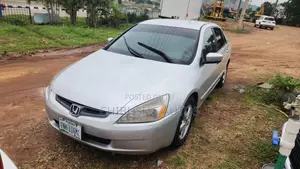 Honda Accord 2005 Silver