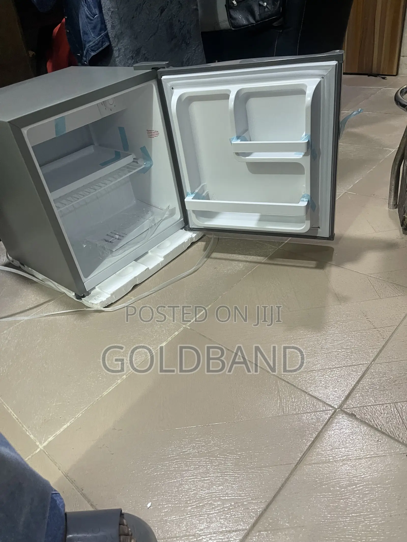 Skyrun BCD-50HW Compact 48L Cooling Refrigerator