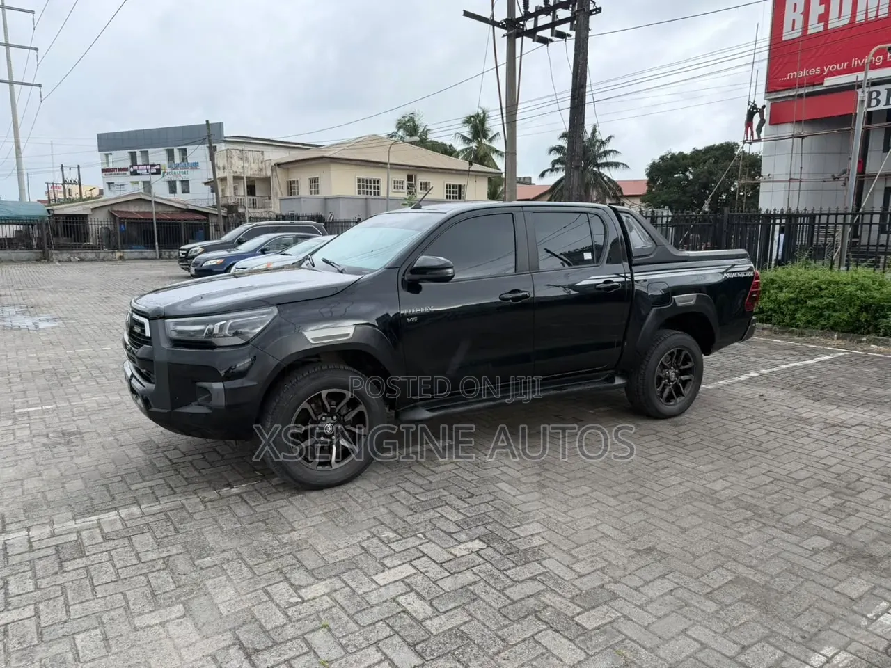 Toyota Hilux 2022 Black
