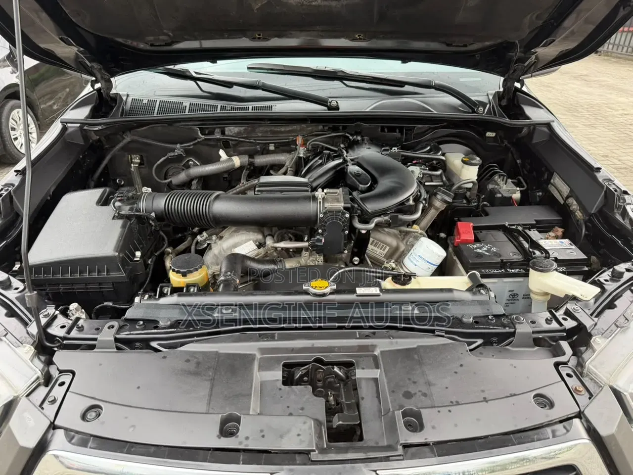 Toyota Hilux 2022 Black