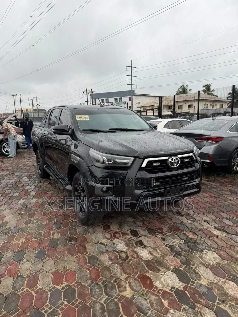 Toyota Hilux 2022 Black