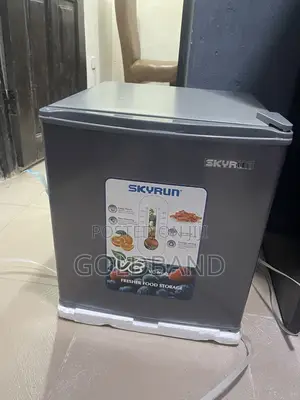 Skyrun BCD-50HW 48L Compact Cooling Fridge