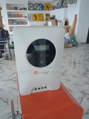 Felicity 24V 3KVA Hybrid Inverter for Solar Energy Systems