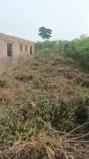 Uncompleted 3bedroom