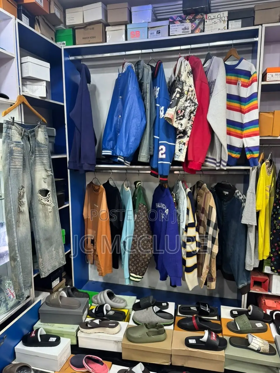 Design Shelves