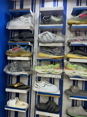 Design Shelves