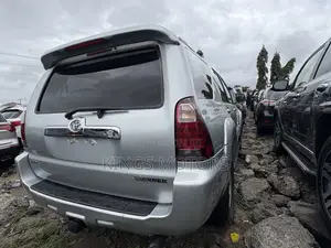 Toyota 4-Runner Limited 2008 Silver