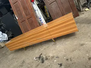 7ft TV Shelve