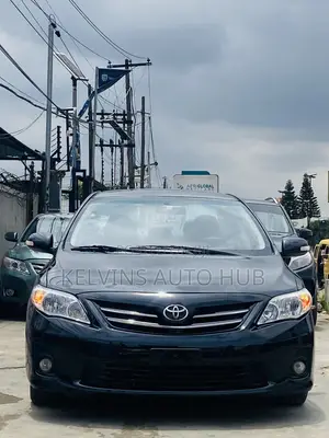 Toyota Corolla Base 4dr Sedan (1.8L 4cyl 5M) 2009 Black