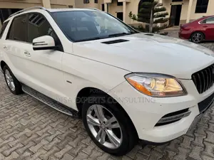 Mercedes-Benz M Class ML 350 4Matic 2013 White