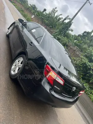Toyota Camry SE 4dr Sedan (2.5L 4cyl 6A) 2013 Black