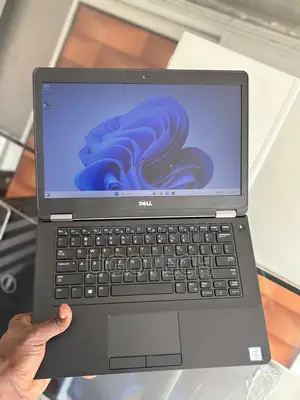 Laptop Dell Latitude 5480 8GB Intel Core i5 SSD 256GB