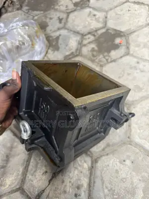 Heavy Duty Concrete Cube Mould – 150mm