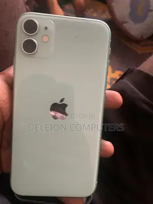 Apple iPhone 11 64 GB White