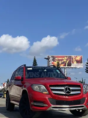 Mercedes-Benz GLK-Class 350 4MATIC 2010 Red