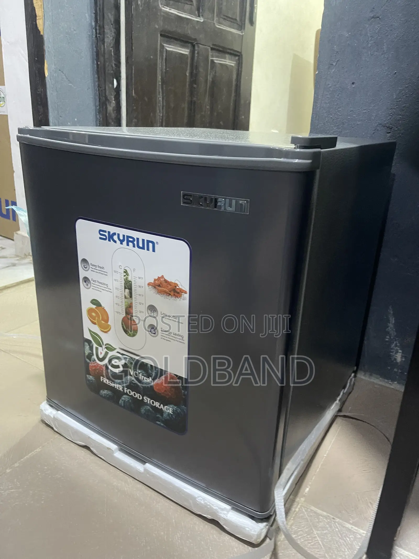 Skyrun 50L Handy Bedside Mini Refrigerator