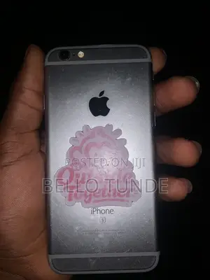 Apple iPhone 6s 32 GB Silver