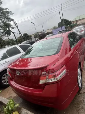 Toyota Camry SE 4dr Sedan (2.4L 4cyl 5A) 2009 Red