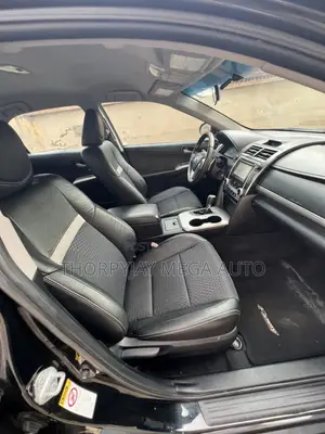 Toyota Camry SE 4dr Sedan (2.5L 4cyl 6A) 2012 Black