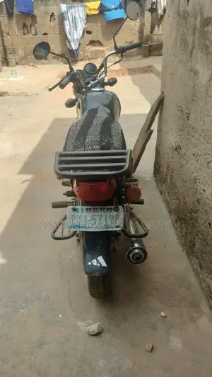 Honda 2024 Black