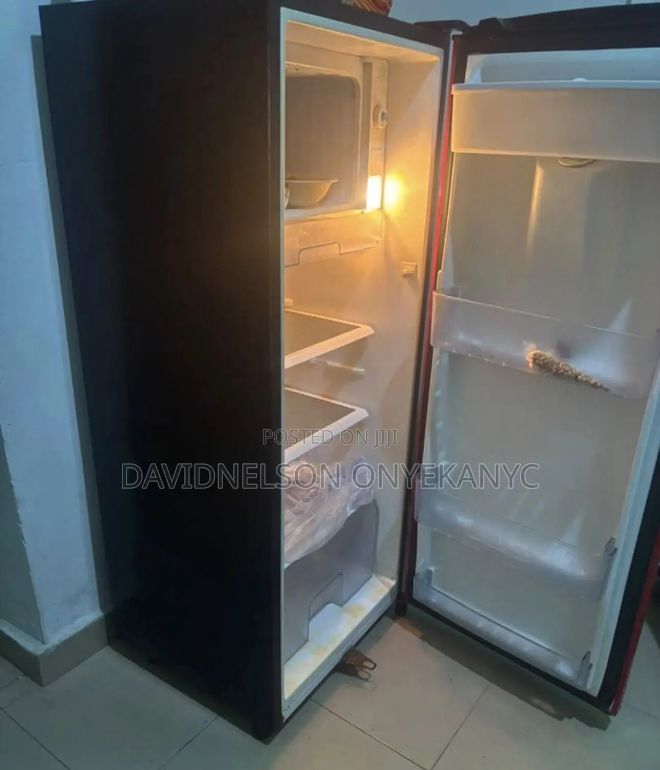 Hisense Big Refrigerator With Water Dispenser
