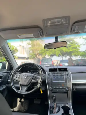 Toyota Camry SE 4dr Sedan (2.5L 4cyl 6A) 2016 Gray