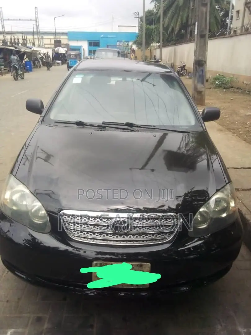 Toyota Corolla 2004 Black