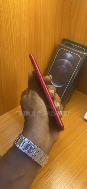 Apple iPhone XR 128 GB Red