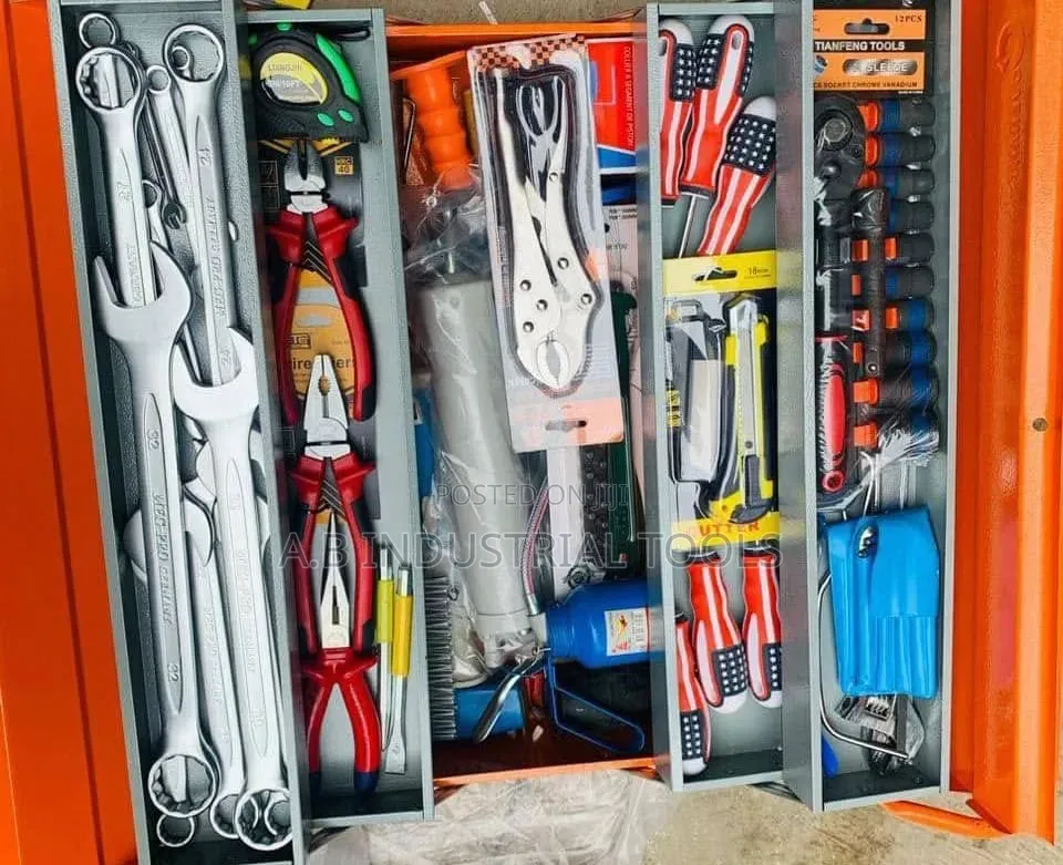 Complete Mechanical Tool Set