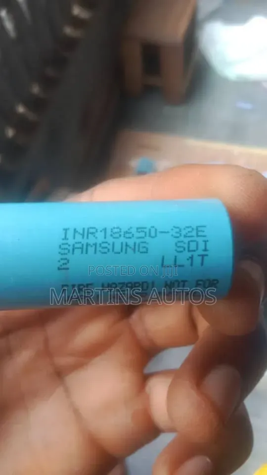 Cele Battery