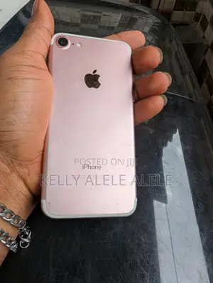 Apple iPhone 7 32 GB Rose Gold