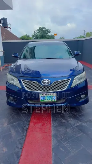 Toyota Camry 2010 Blue