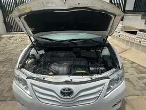 Toyota Camry LE 4dr Sedan (2.5L 4cyl 6AM) 2010 White
