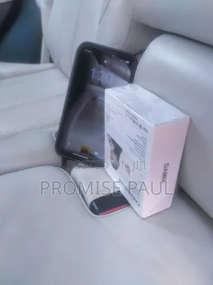 Apple iPhone XR 64 GB Red