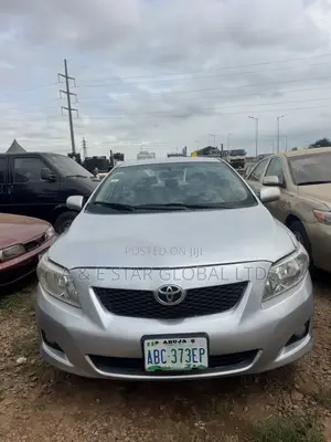 Toyota Corolla 2009 Silver