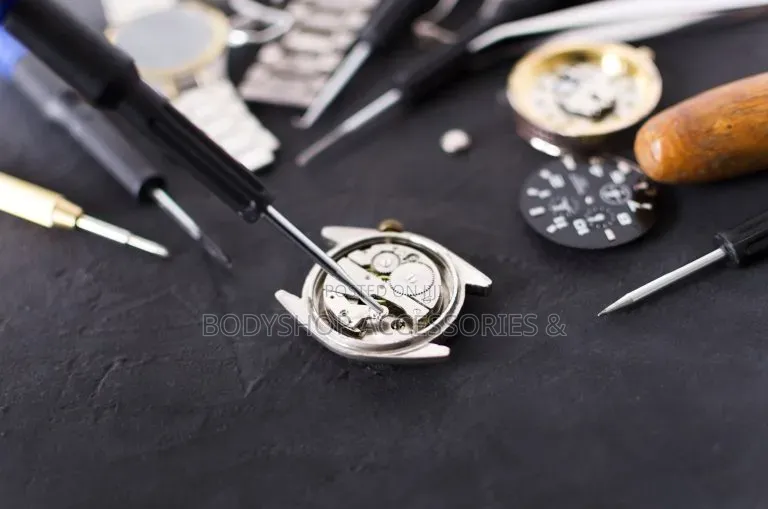 Servicing of Wristwatches