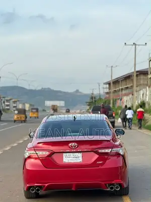 Toyota Camry XSE (2.5L 4cyl 8A) 2019 Red