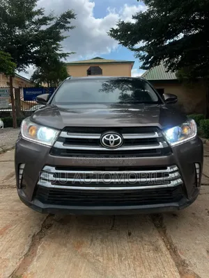 Toyota Highlander 2017 Gray