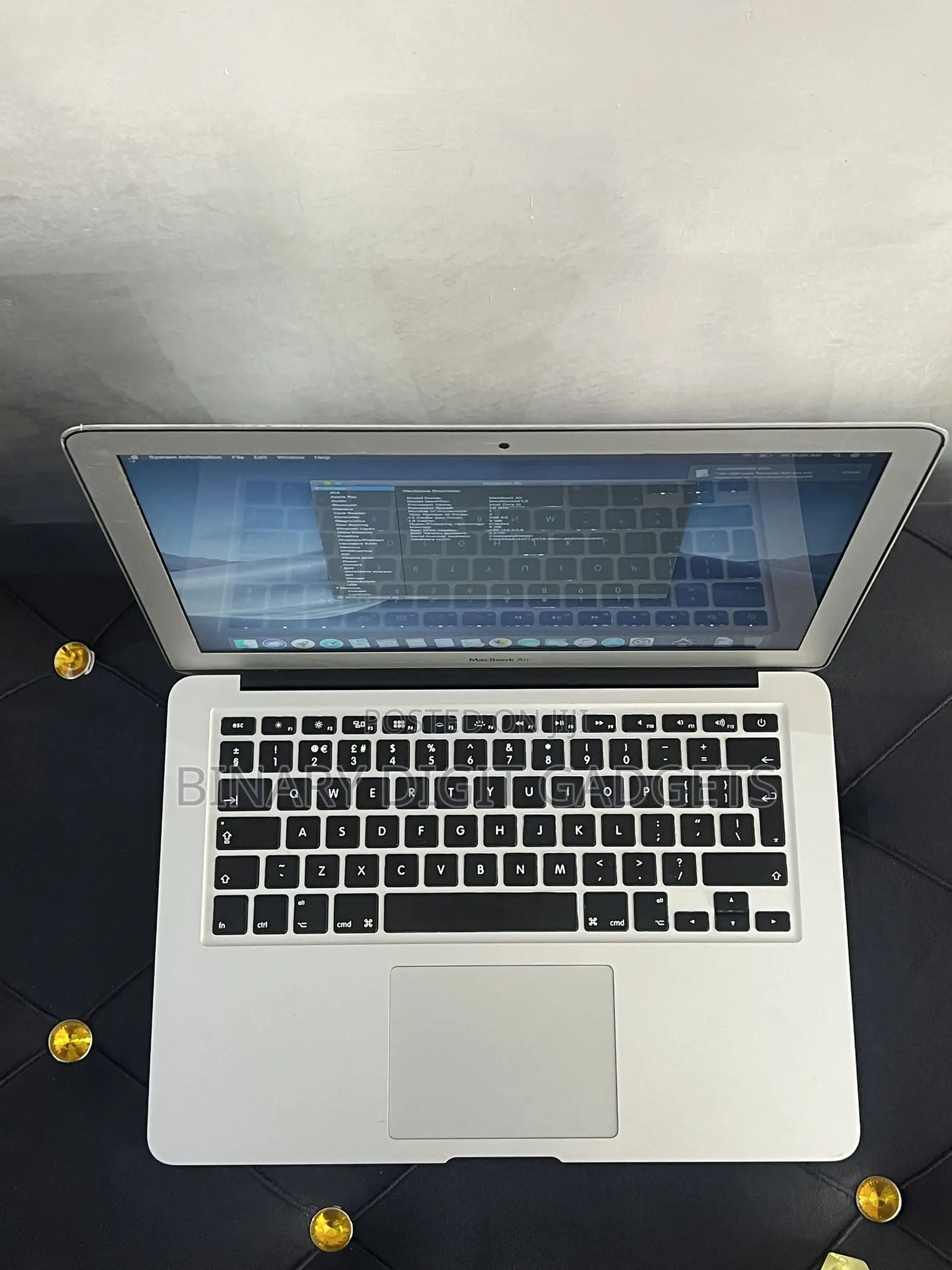 Laptop Apple MacBook 2015 8GB Intel Core i5 SSD 256GB