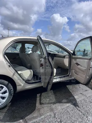 Toyota Corolla 2007 Gold