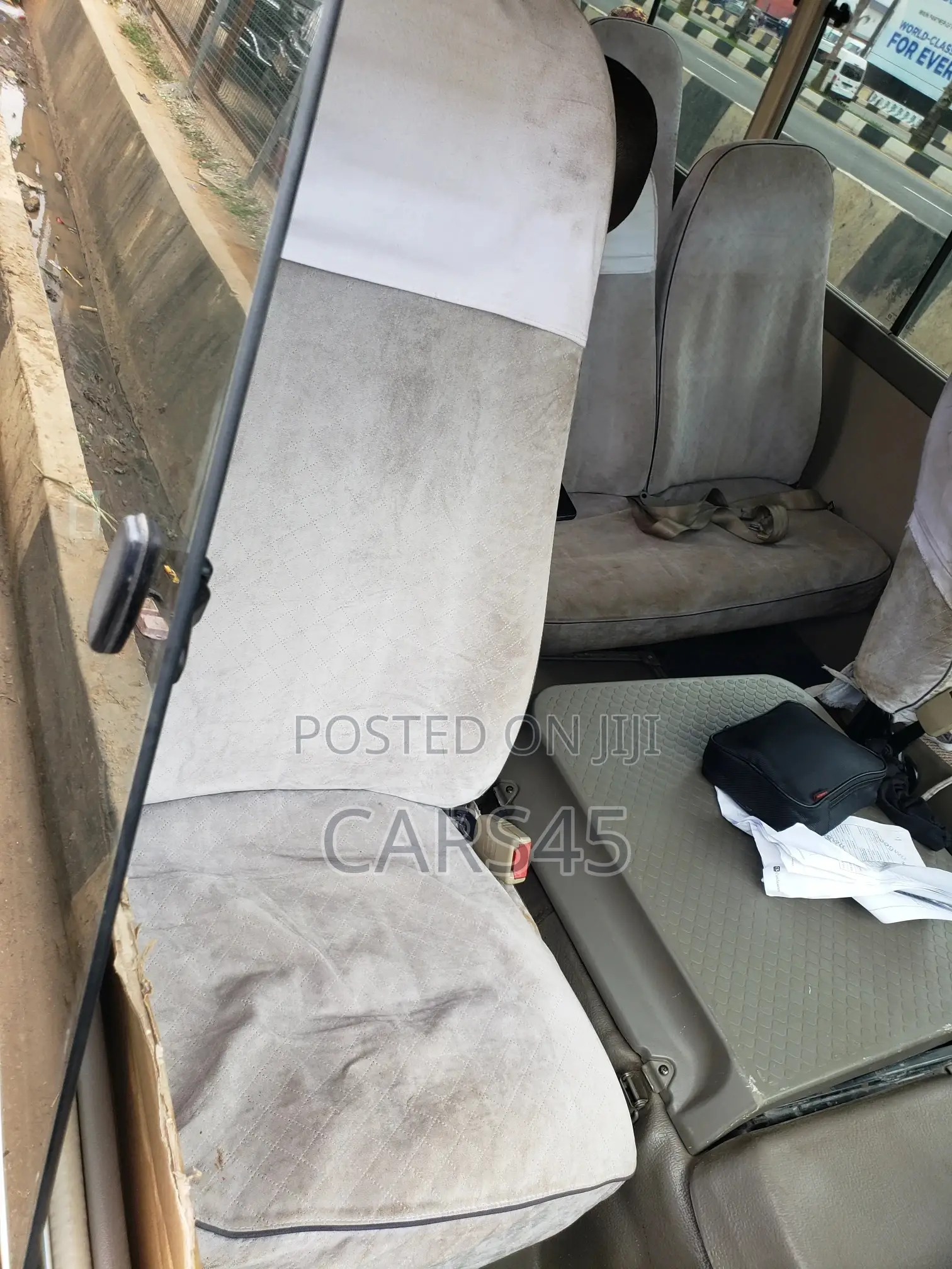 Toyota Coaster 2007 Beige