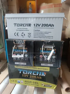 Heavy-Duty 12V 200Ah Solar Battery