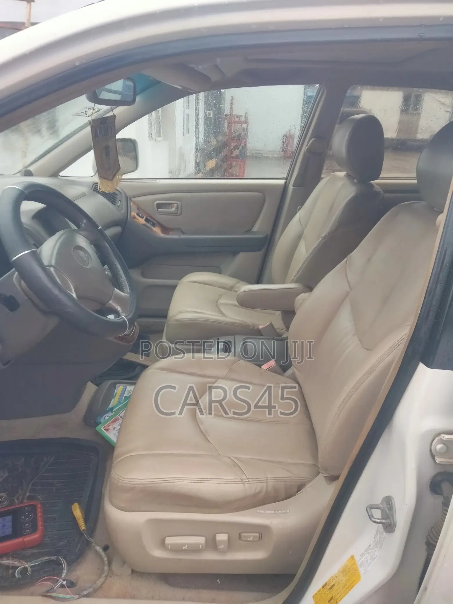 Lexus RX 1999 White