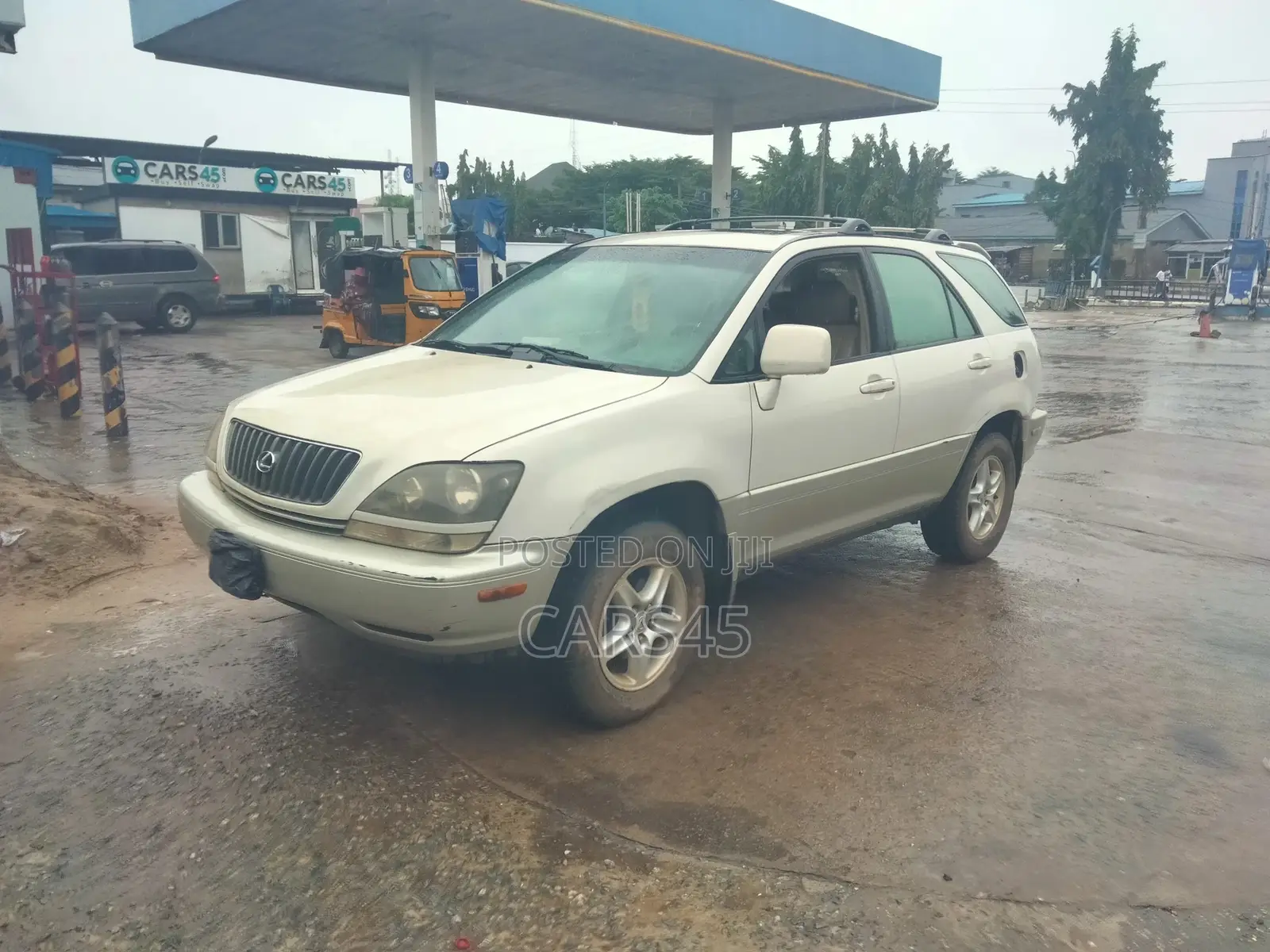 Lexus RX 1999 White