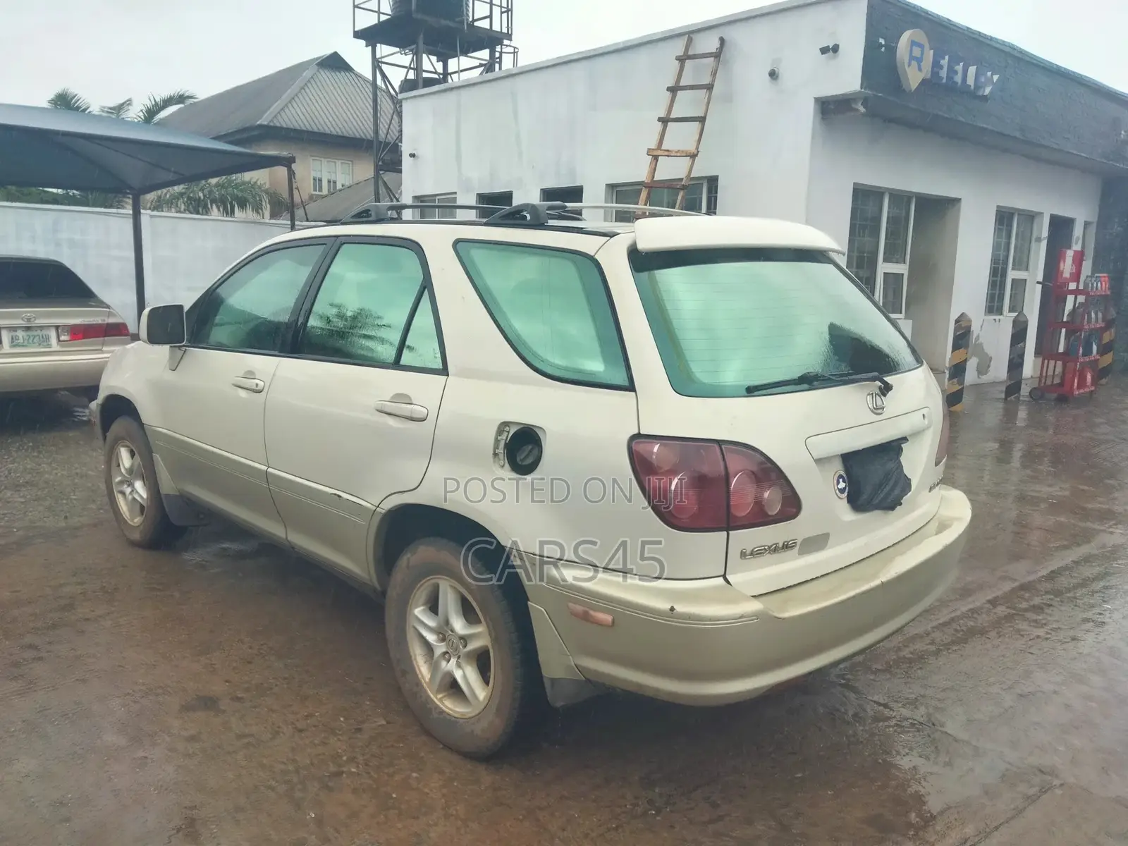 Lexus RX 1999 White