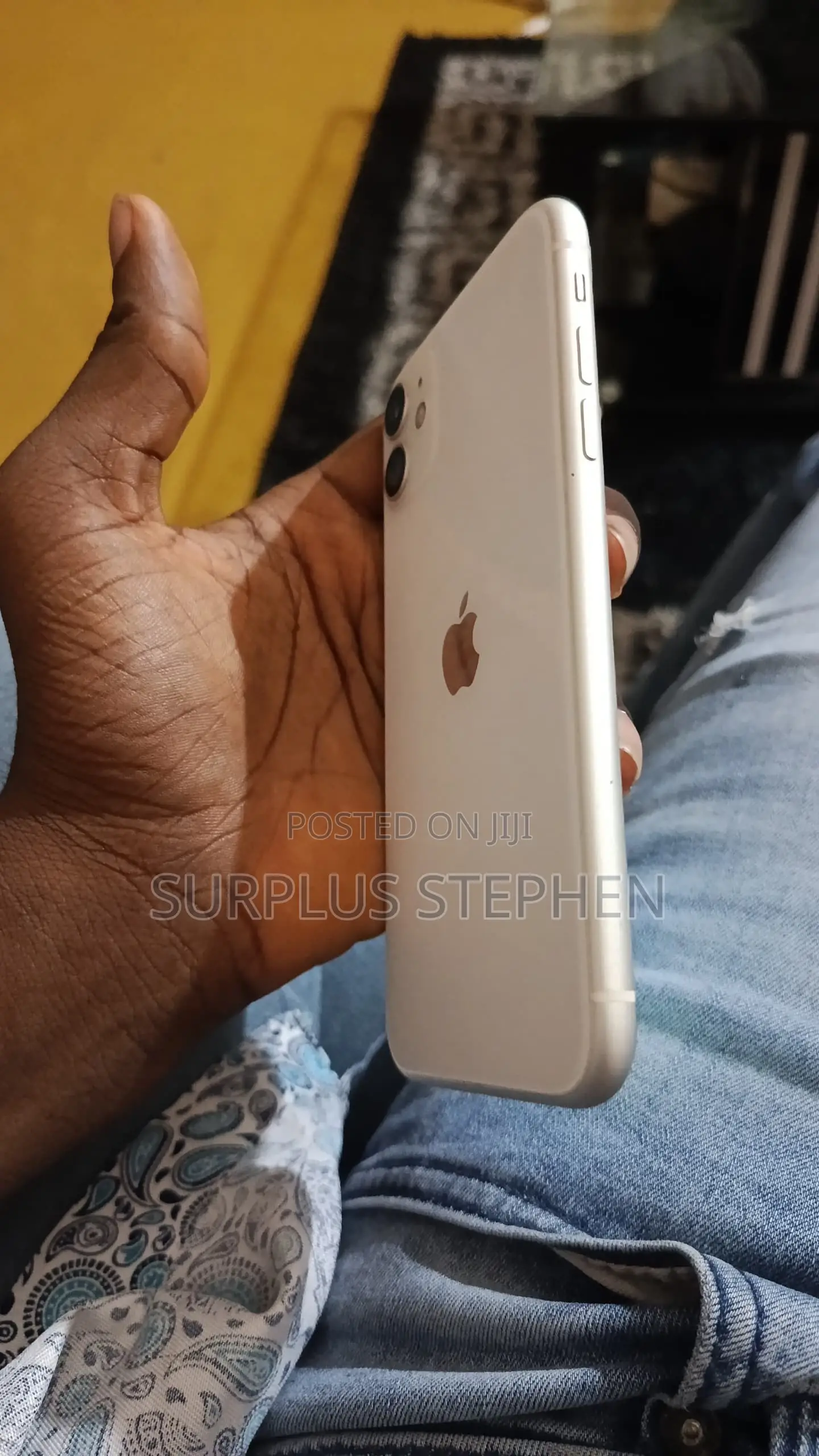 Apple iPhone 11 64 GB White