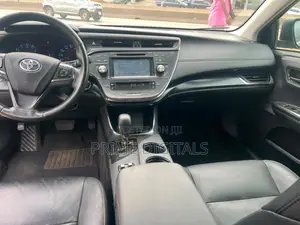 Toyota Avalon Touring FWD Sedan (3.6L 6cyl 6A) 2016 Black