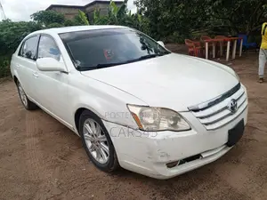 Toyota Avalon XLS 2007 White