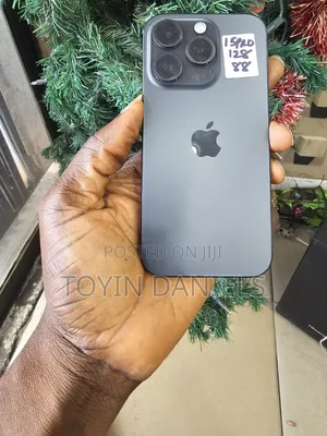 Apple iPhone 15 Pro 128 GB Gray