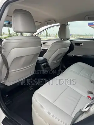 Toyota Avalon 2015 White